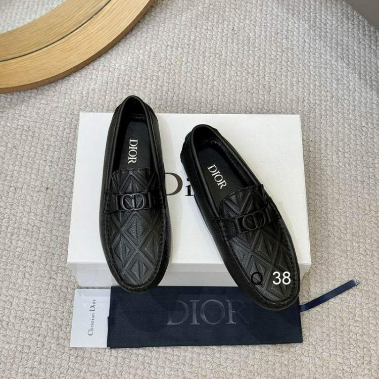 Picture of Dior Shoes _SKUDiorsz38-45F10043985